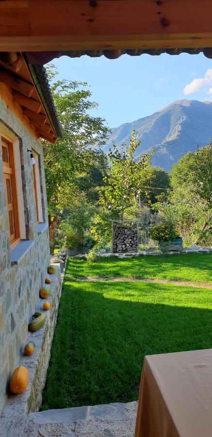 Bujtina Peshtan Guesthouse&Camping Tepelene Экстерьер фото