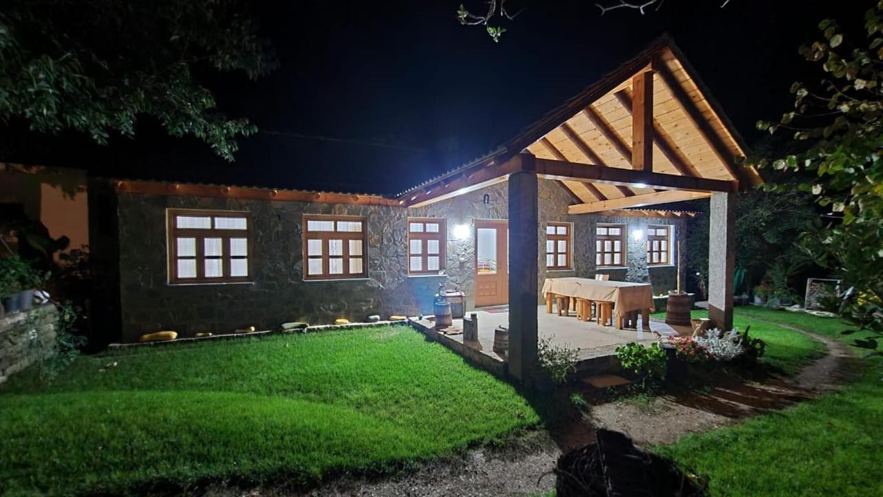 Bujtina Peshtan Guesthouse&Camping Tepelene Экстерьер фото